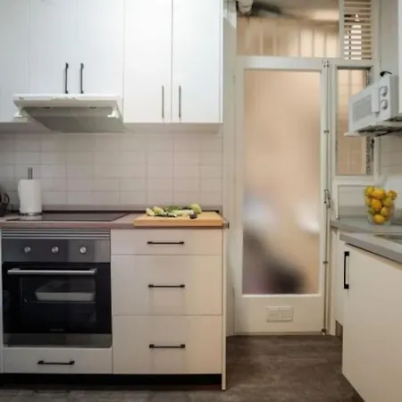 Renovated In De Gracia Apartment Barcelona