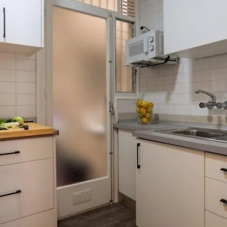 Apartment Renovated In De Gracia Barcelona