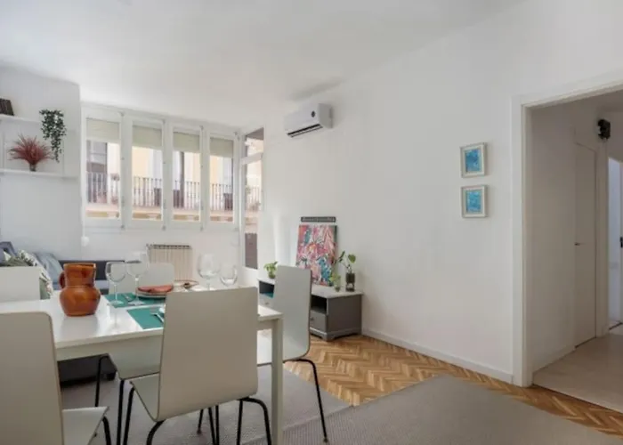 Renovated In De Gracia Lejlighed Barcelona